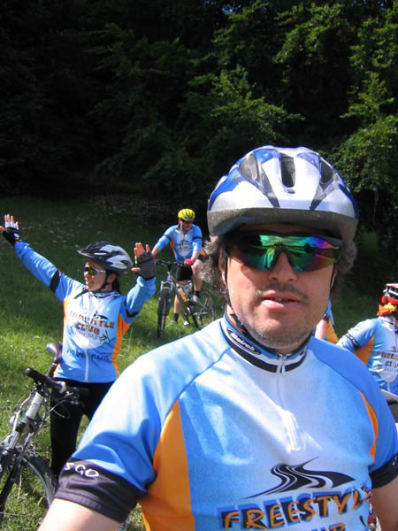 frt2004-08