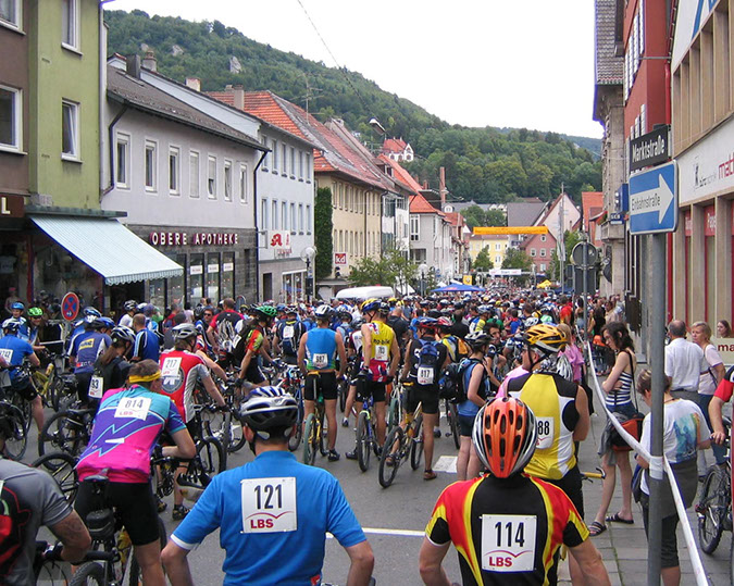 bm2004-16