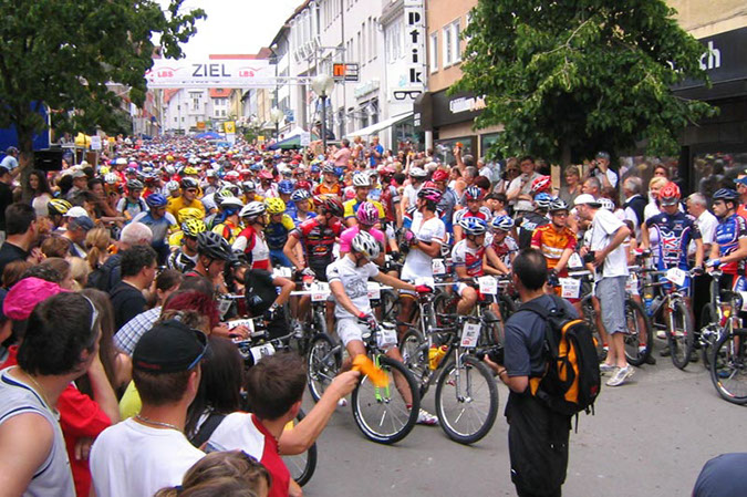 bm2004-19