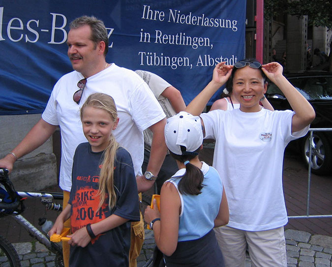 bm2004-32